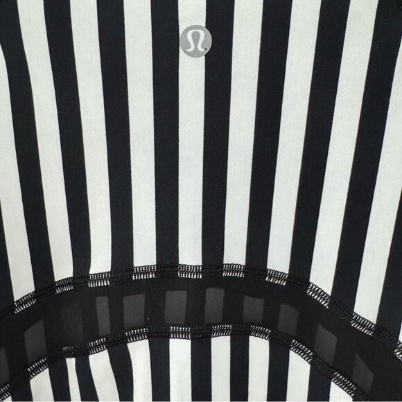 Lululemon Water: Sun Runner Long Sleeve Narrow Bold Stripe Vertical Prin… - Picture 11 of 13